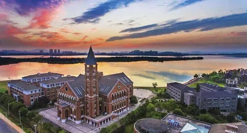 2021美術聯考沒考好的，這8所保底?？荚盒？梢灾攸c考慮！ 廣州圍墻畫室附圖6